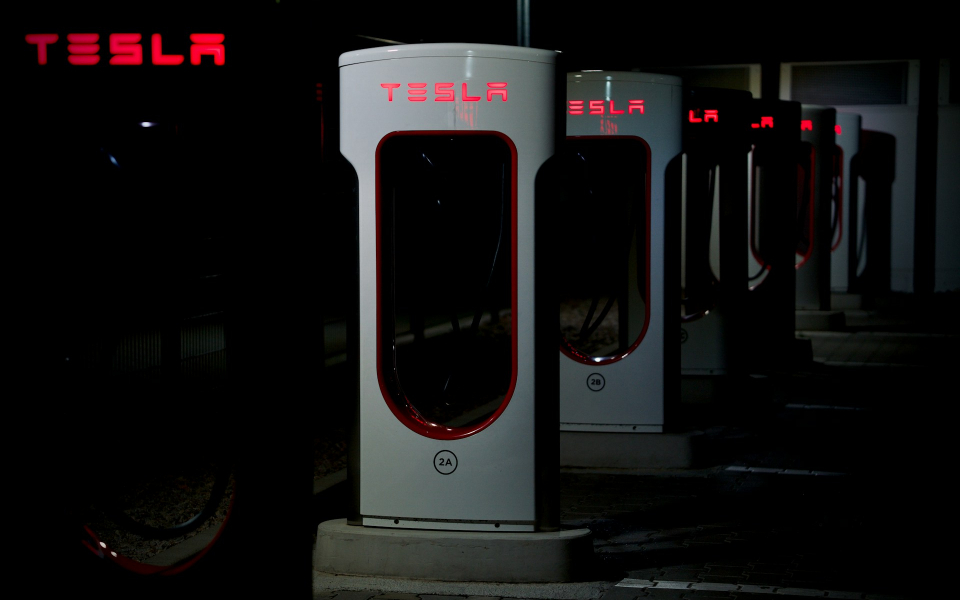 Tesla'S $500M Supercomputer Project: A Story Of Ambition And Failure? - v3bd9uv